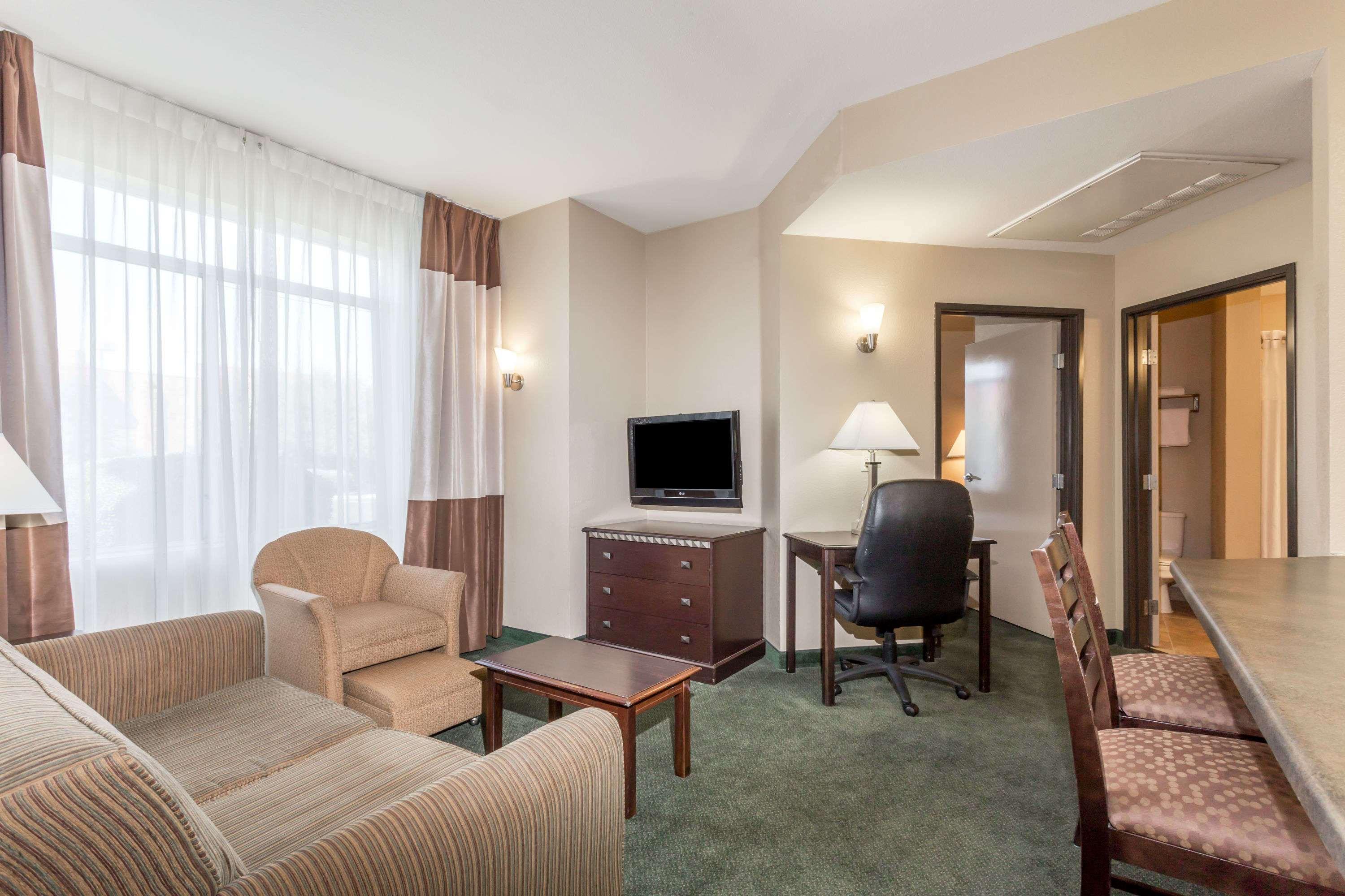 Hawthorn Suites By Wyndham Chandler Eksteriør bilde