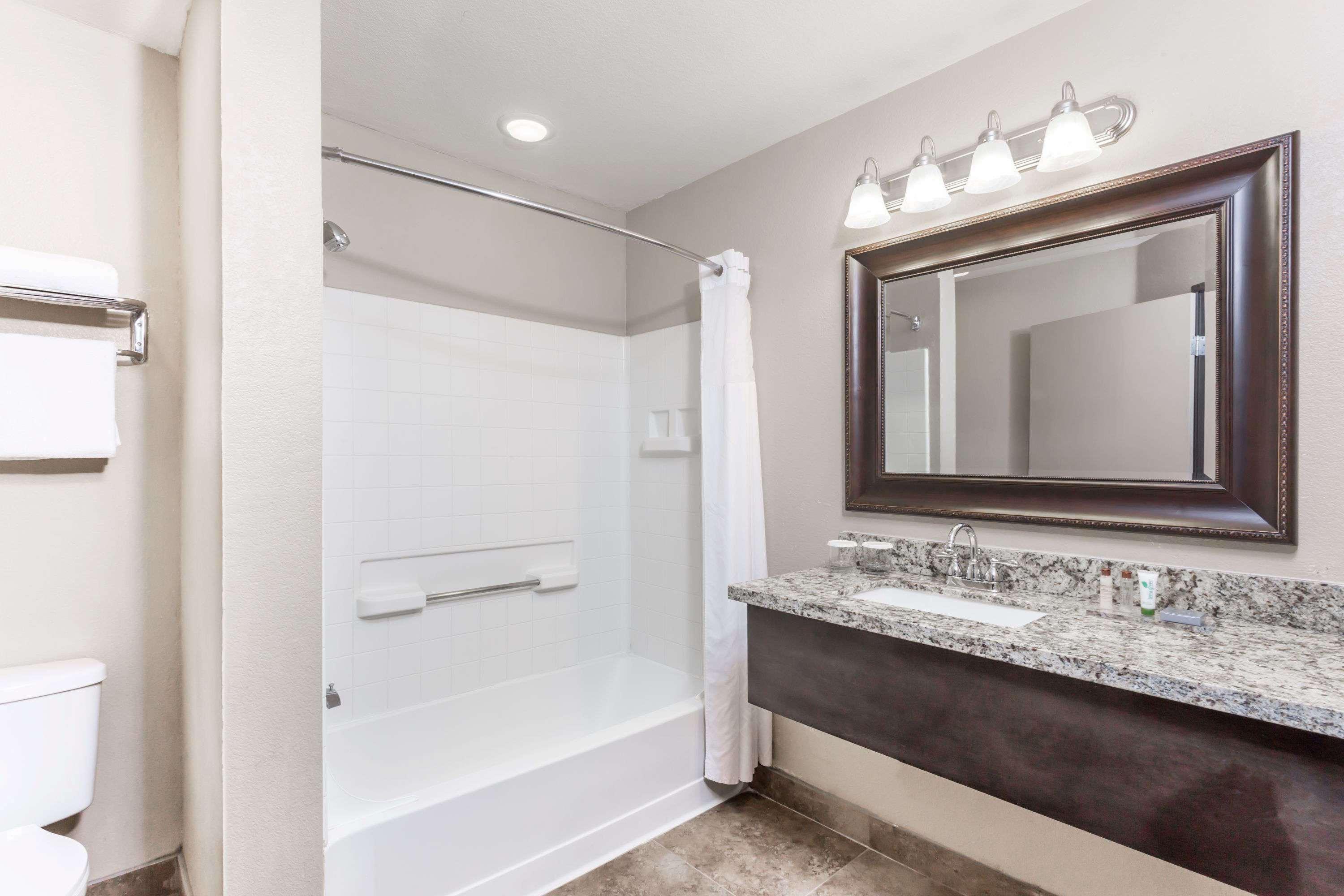 Hawthorn Suites By Wyndham Chandler Eksteriør bilde